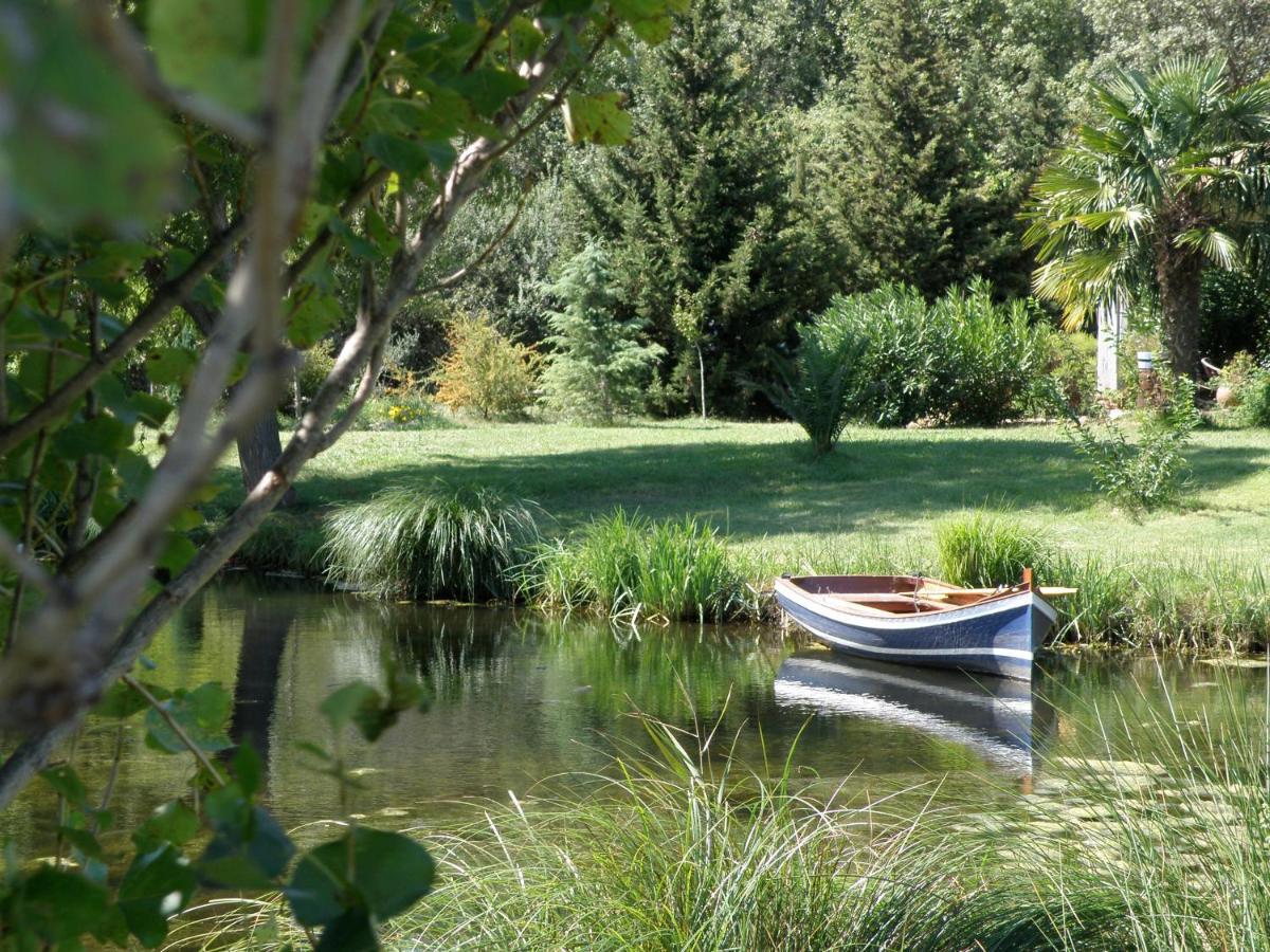 Mas Du Marais De Capeau Arles